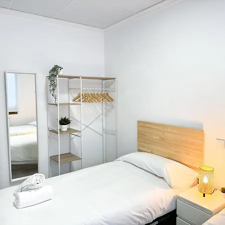 La Paloma Del Pilar - Turistea * 사라고사